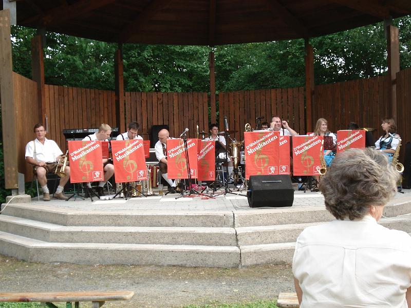 WNT Serenade 2008_8.JPG